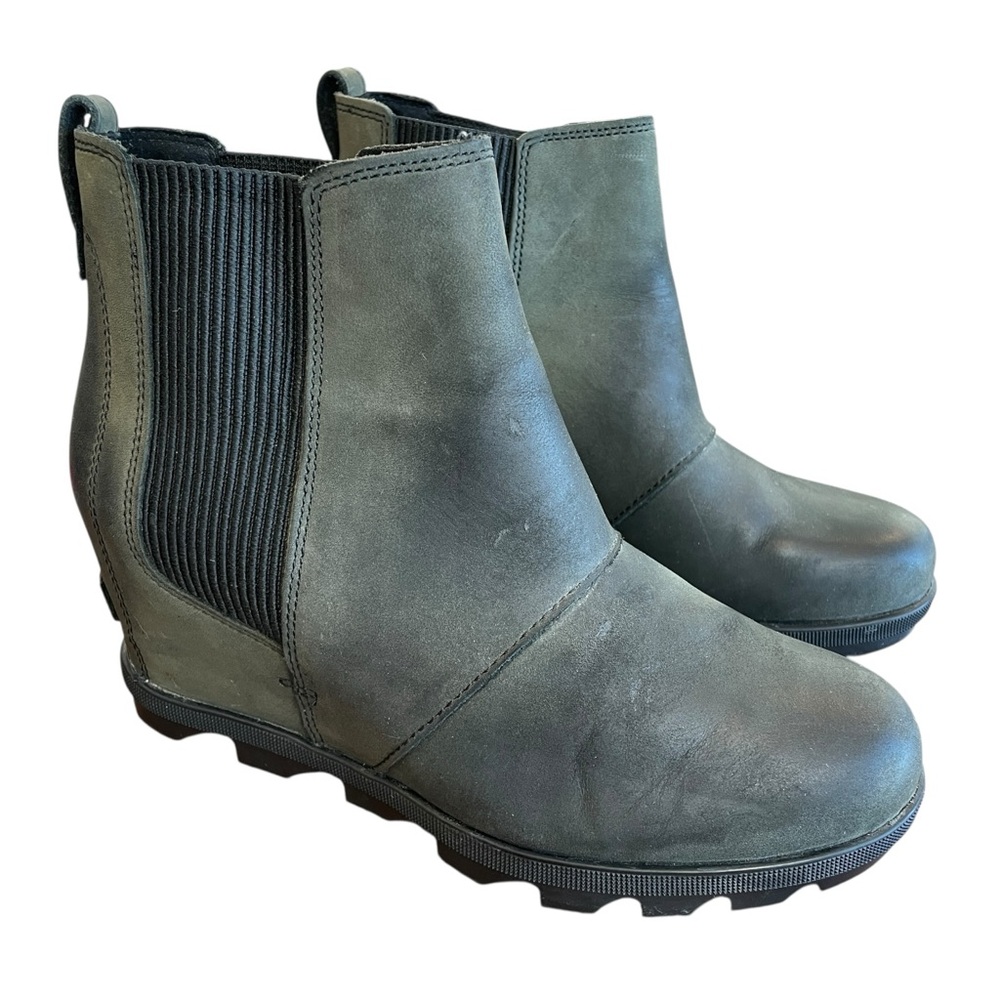 Sorel Joan of Arctic Wedge II Chelsea Boots Womens 9 Waterproof Leather